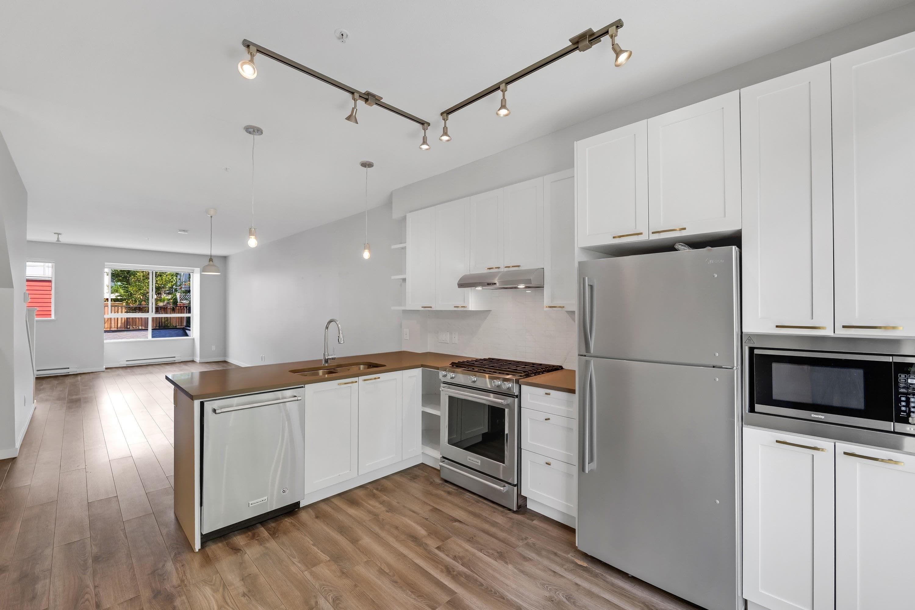 1210 Granite Drive