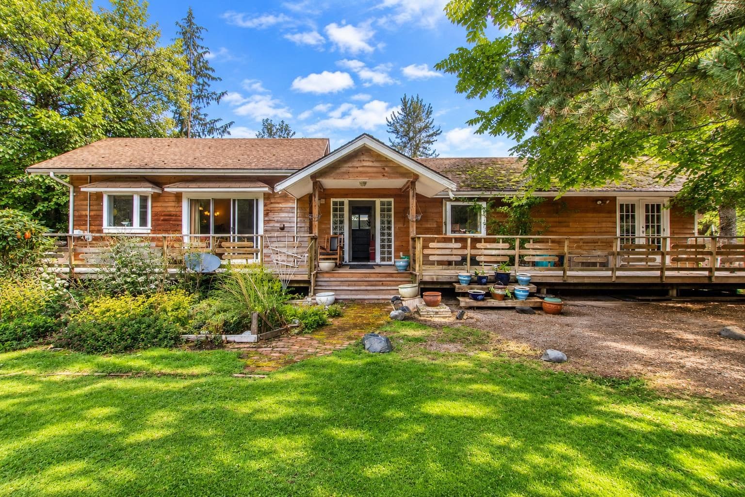 1020 FINCH DR