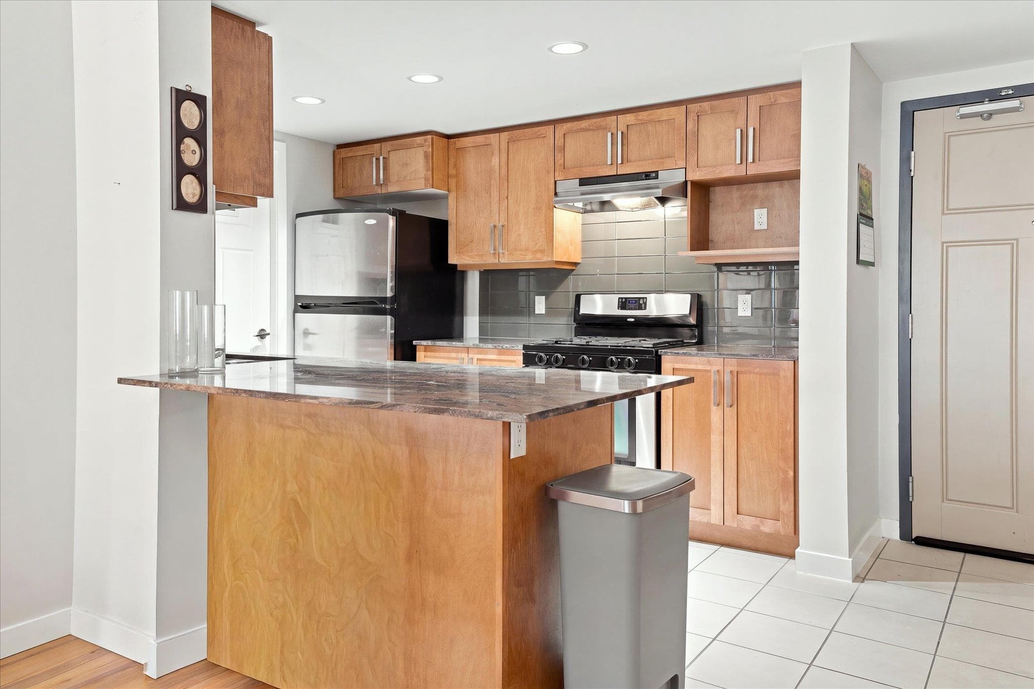 207 1212 Main Street