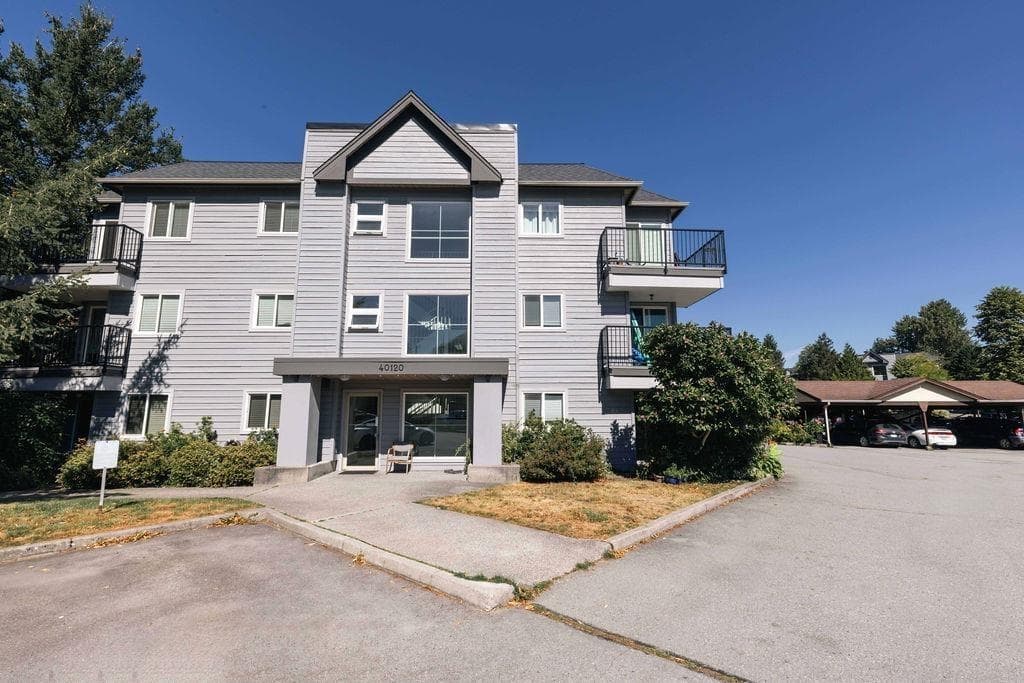 B307 40120 Willow Crescent