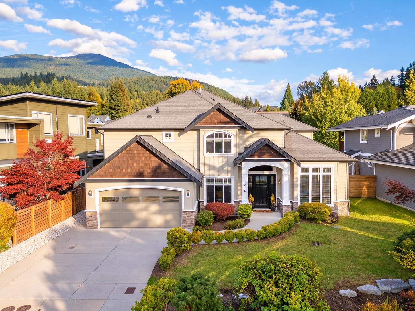 1016 CONDOR PL
